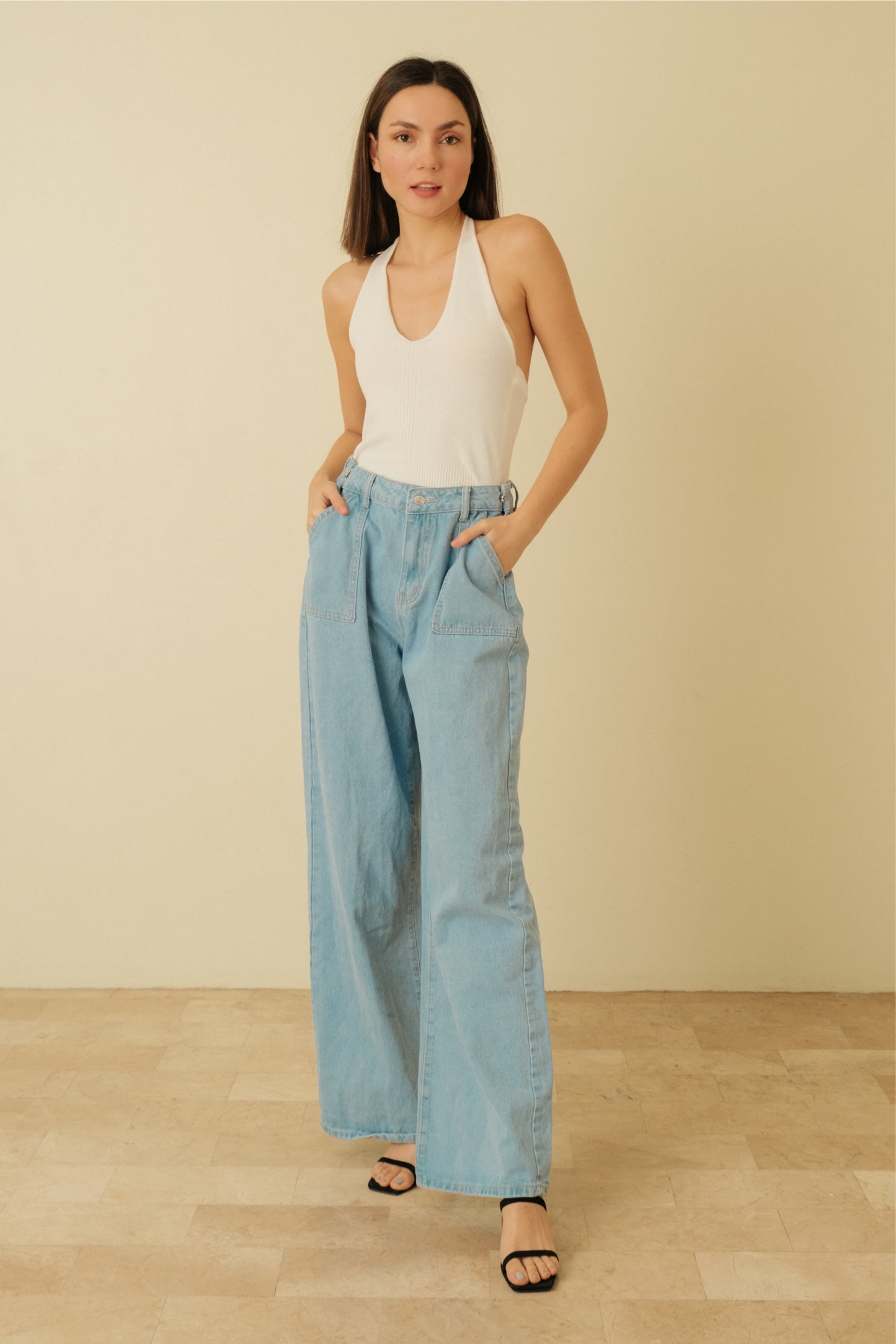 EVERLY TOP IN WHITE