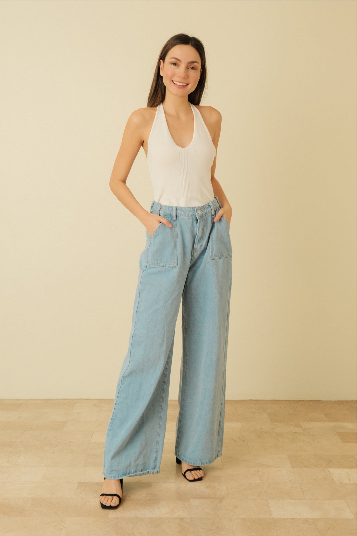 EVERLY TOP IN WHITE