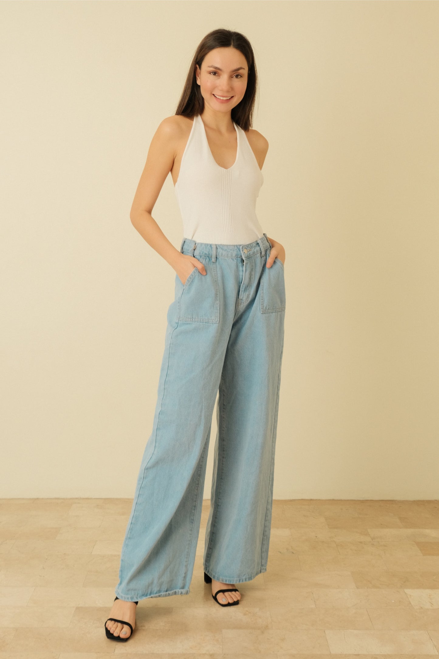 EVERLY TOP IN WHITE