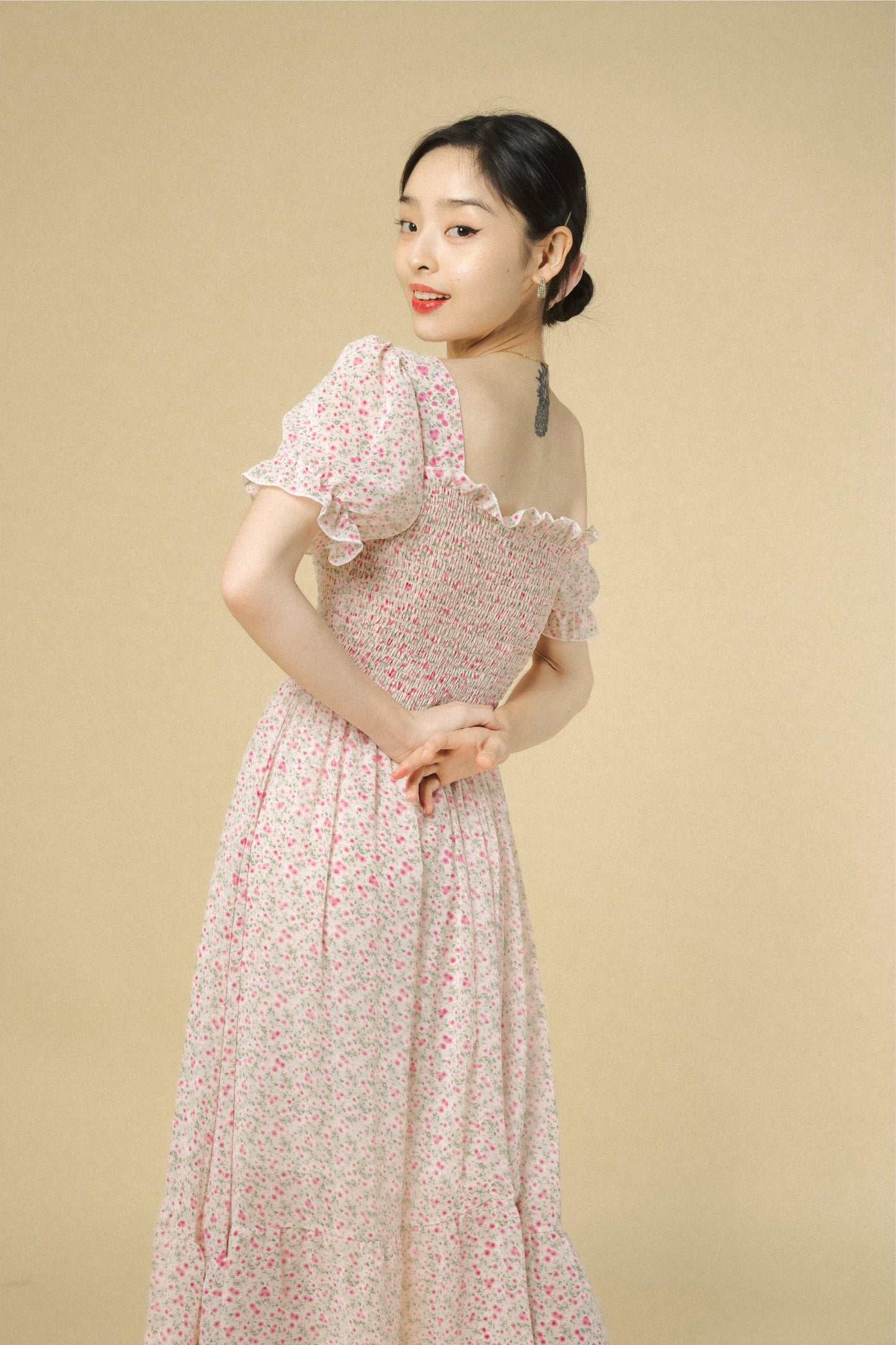 TIFFANY DRESS IN CREAM PINK