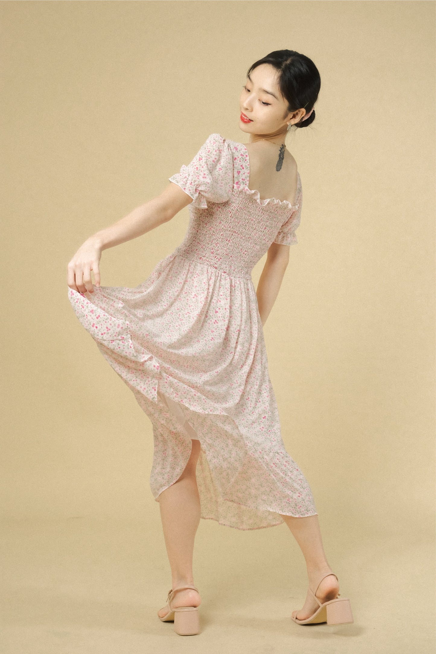 TIFFANY DRESS IN CREAM PINK