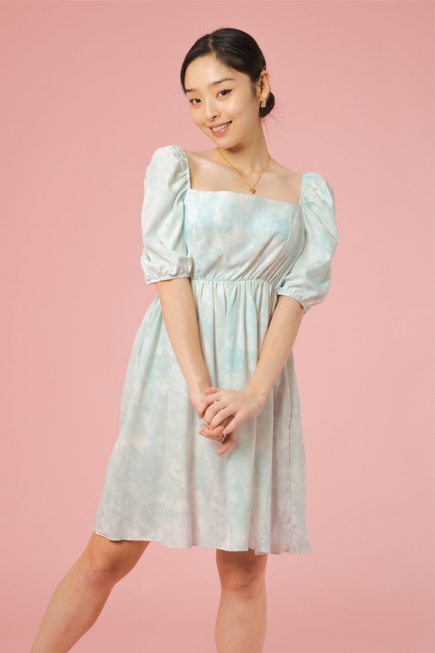 ARIANA DRESS IN MINT