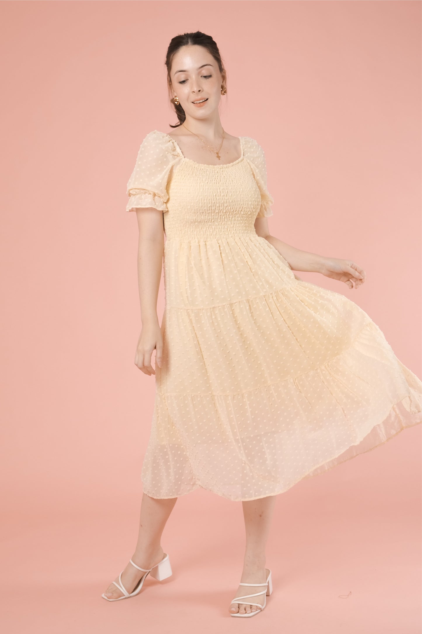 JACQUELINE DRESS IN LIGHT YELLOW
