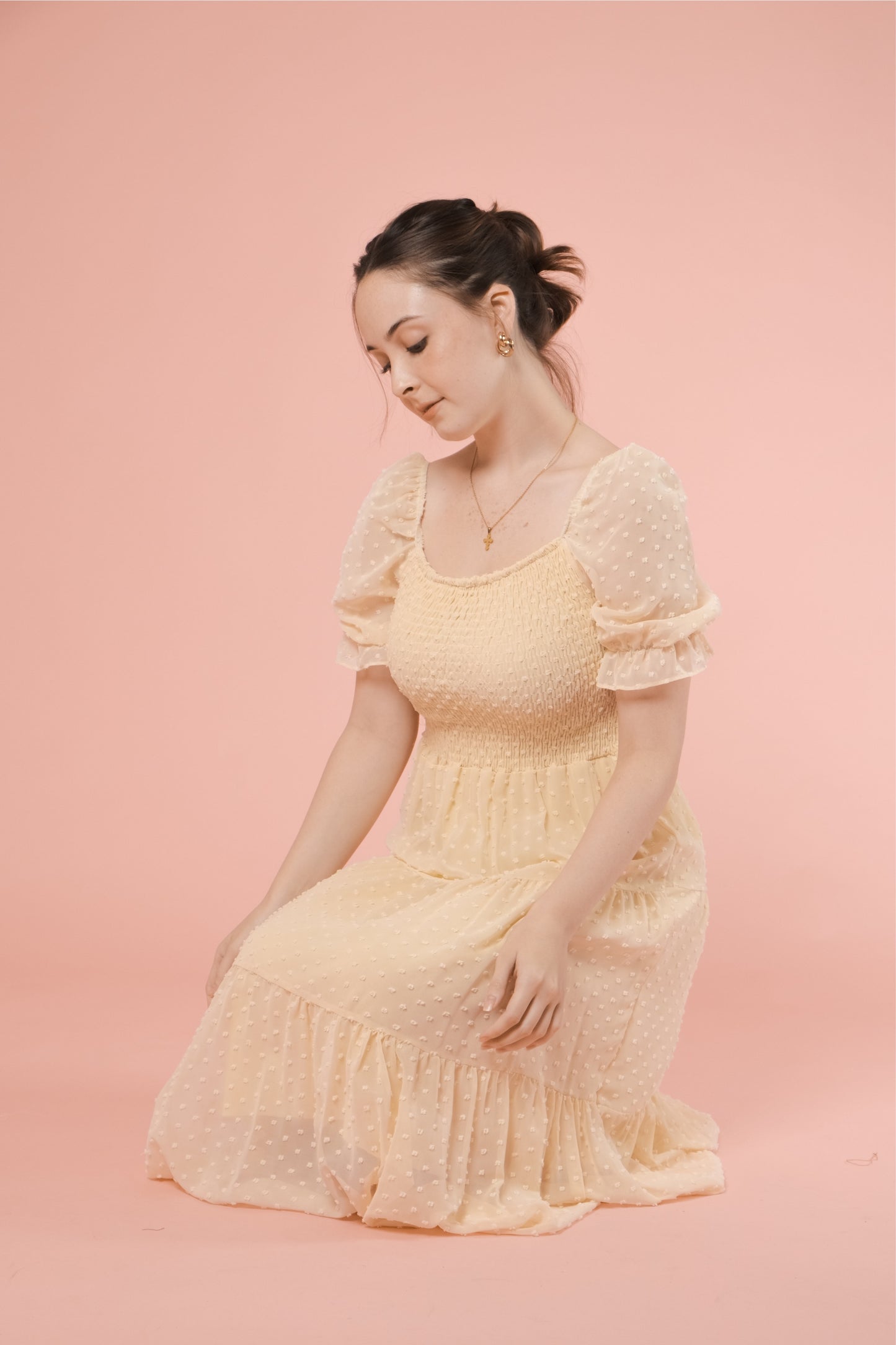 JACQUELINE DRESS IN LIGHT YELLOW