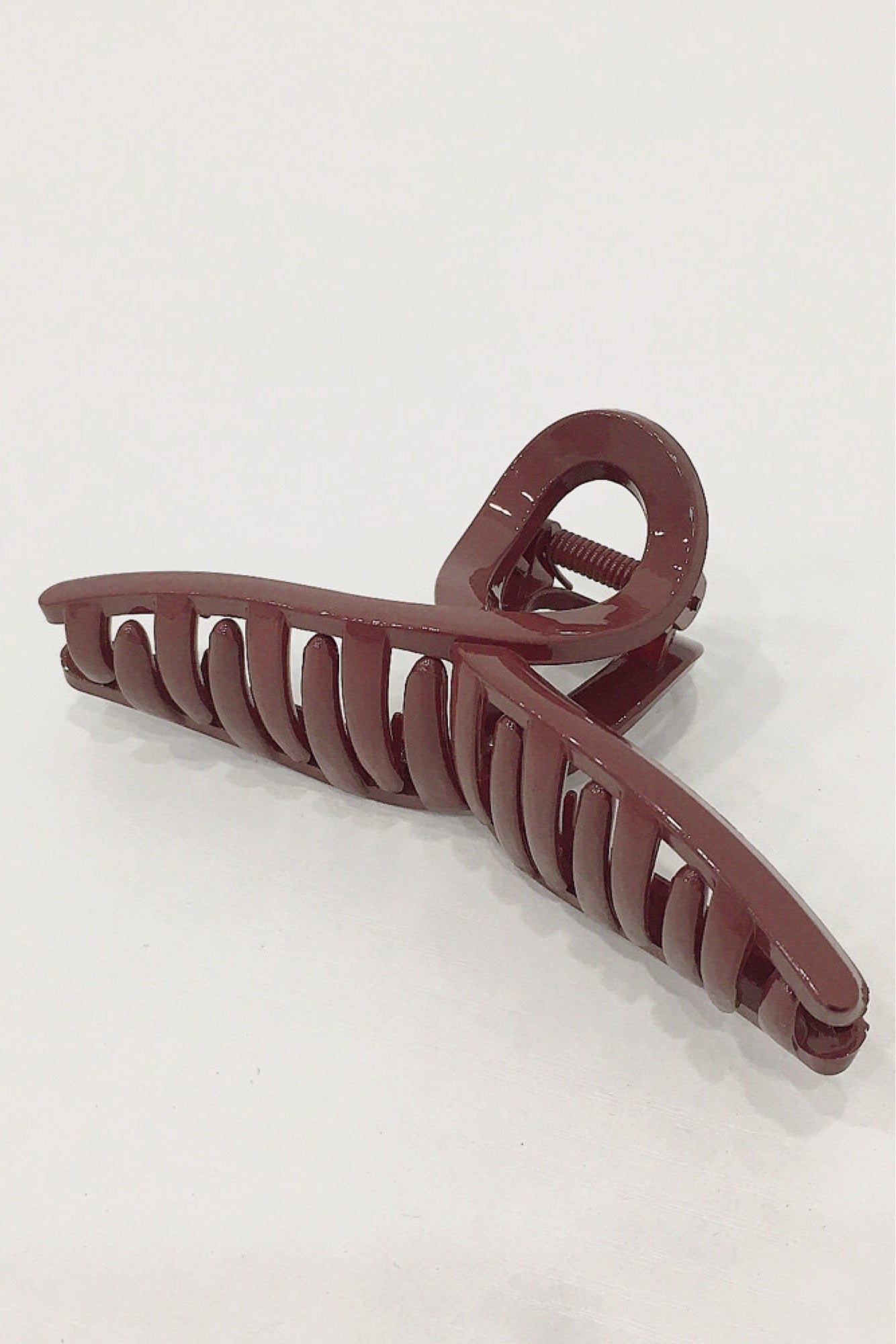 MATINA HAIR CLAW