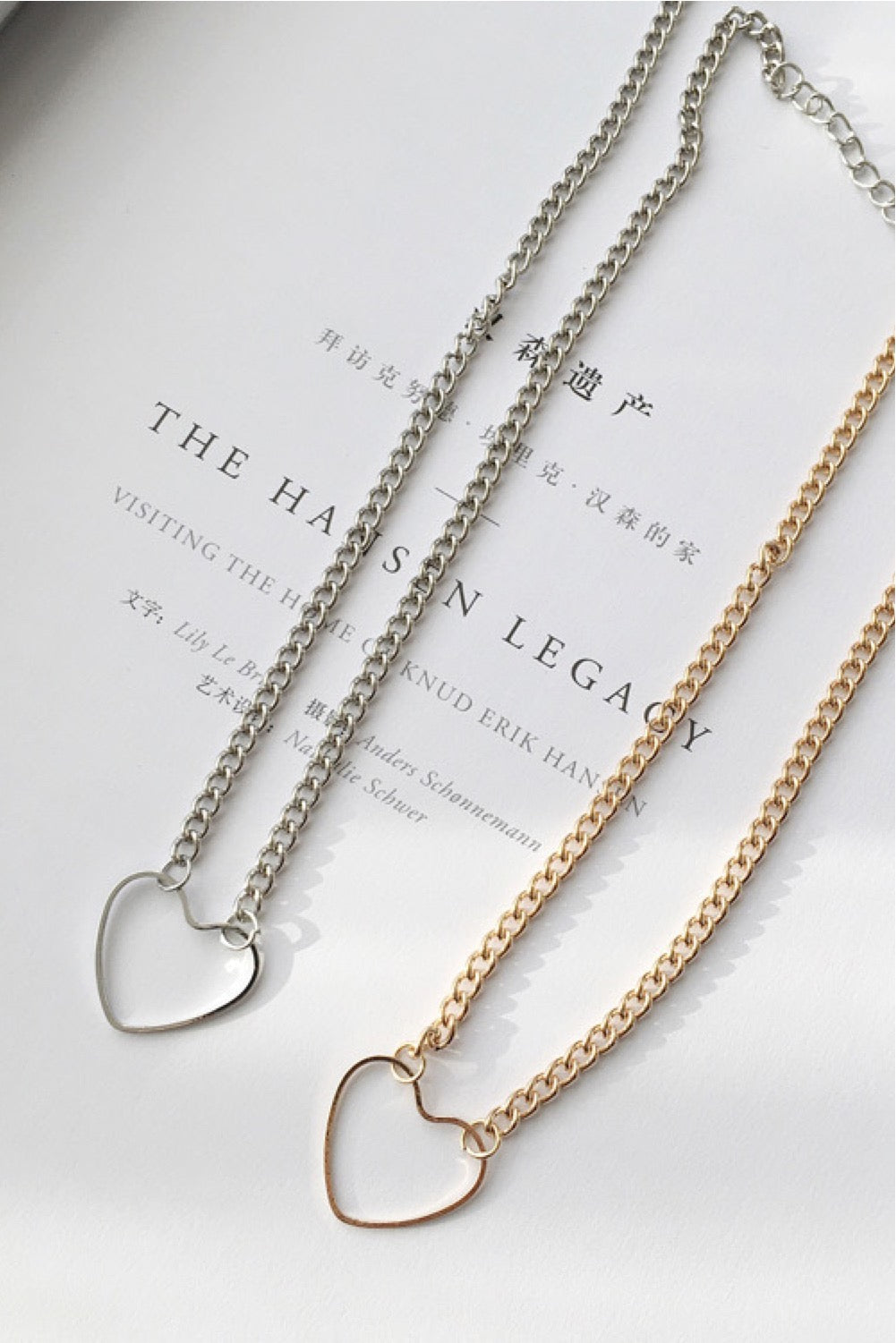 MEANNE CHOKER NECKLACE
