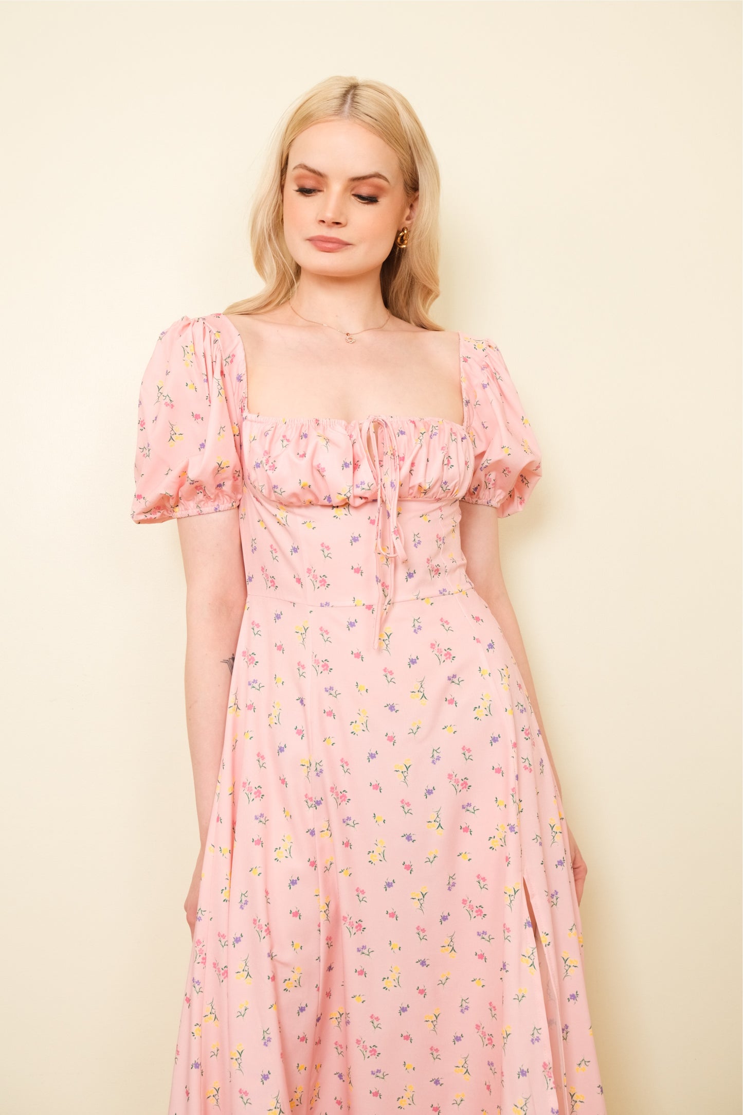 IKA DRESS IN BLUSH PINK