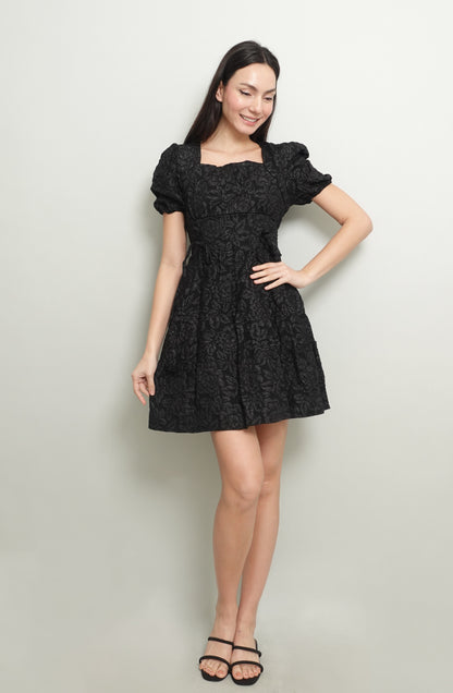 DAWN PUFF SLEEVES DRESS WITH RIBBON