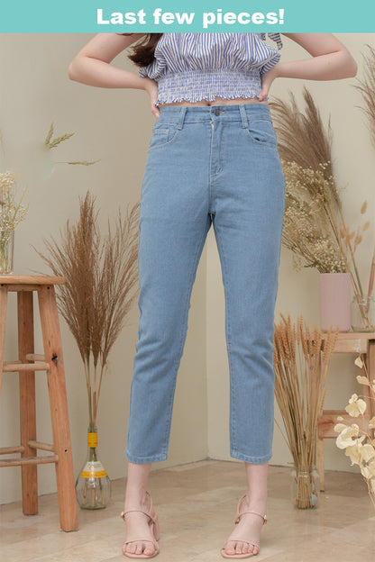 KARA MOM JEANS IN SEMI DARK WASH