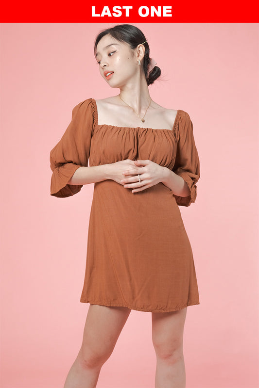 SAVANNAH DRESS IN CARAMEL