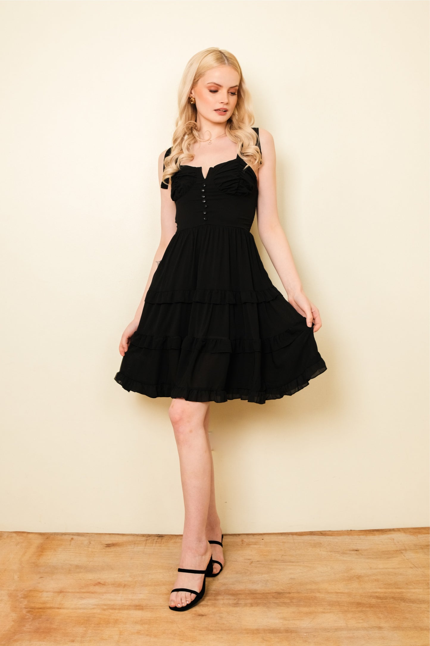 LAUV DRESS IN BLACK