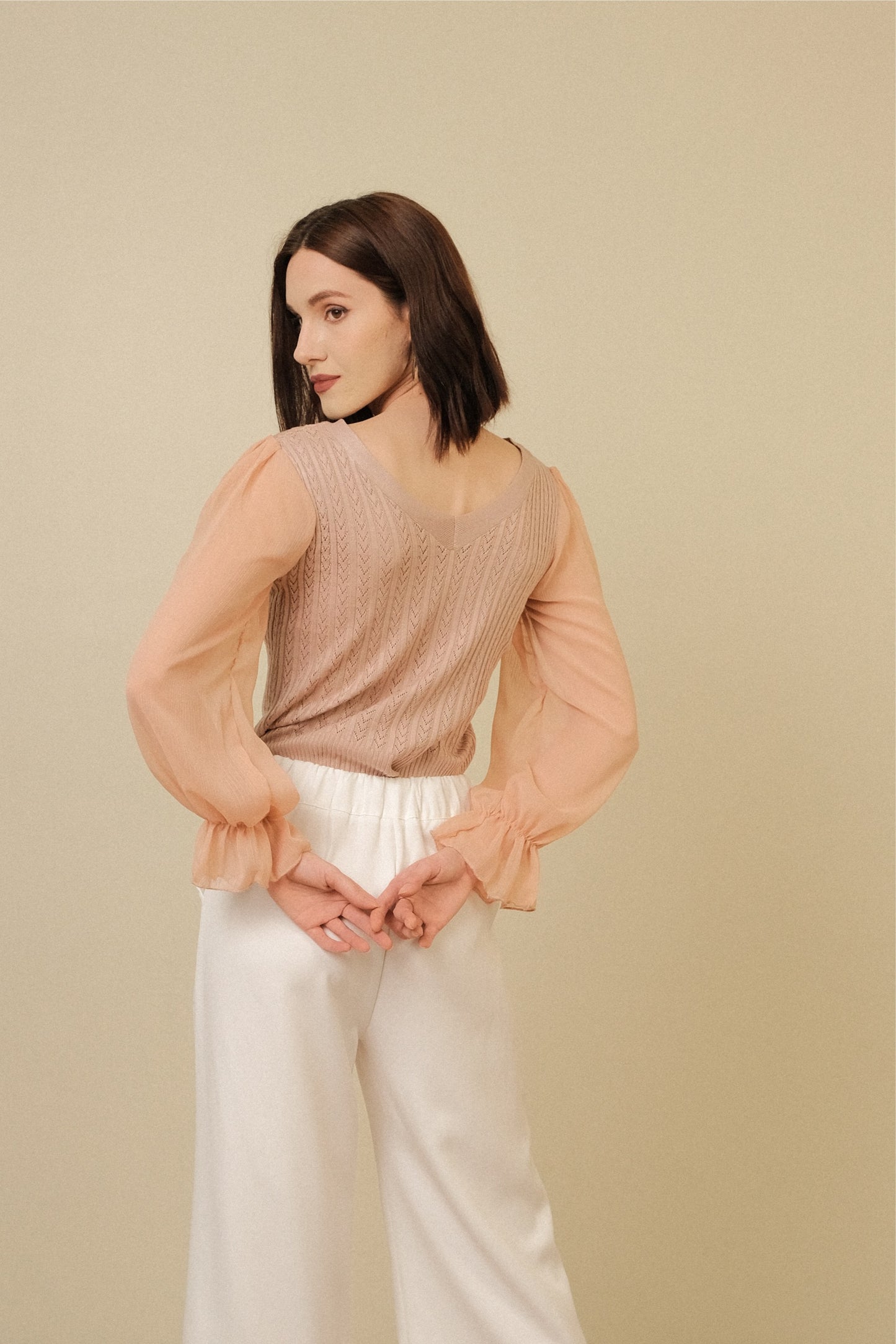 CURTIS TOP IN NUDE