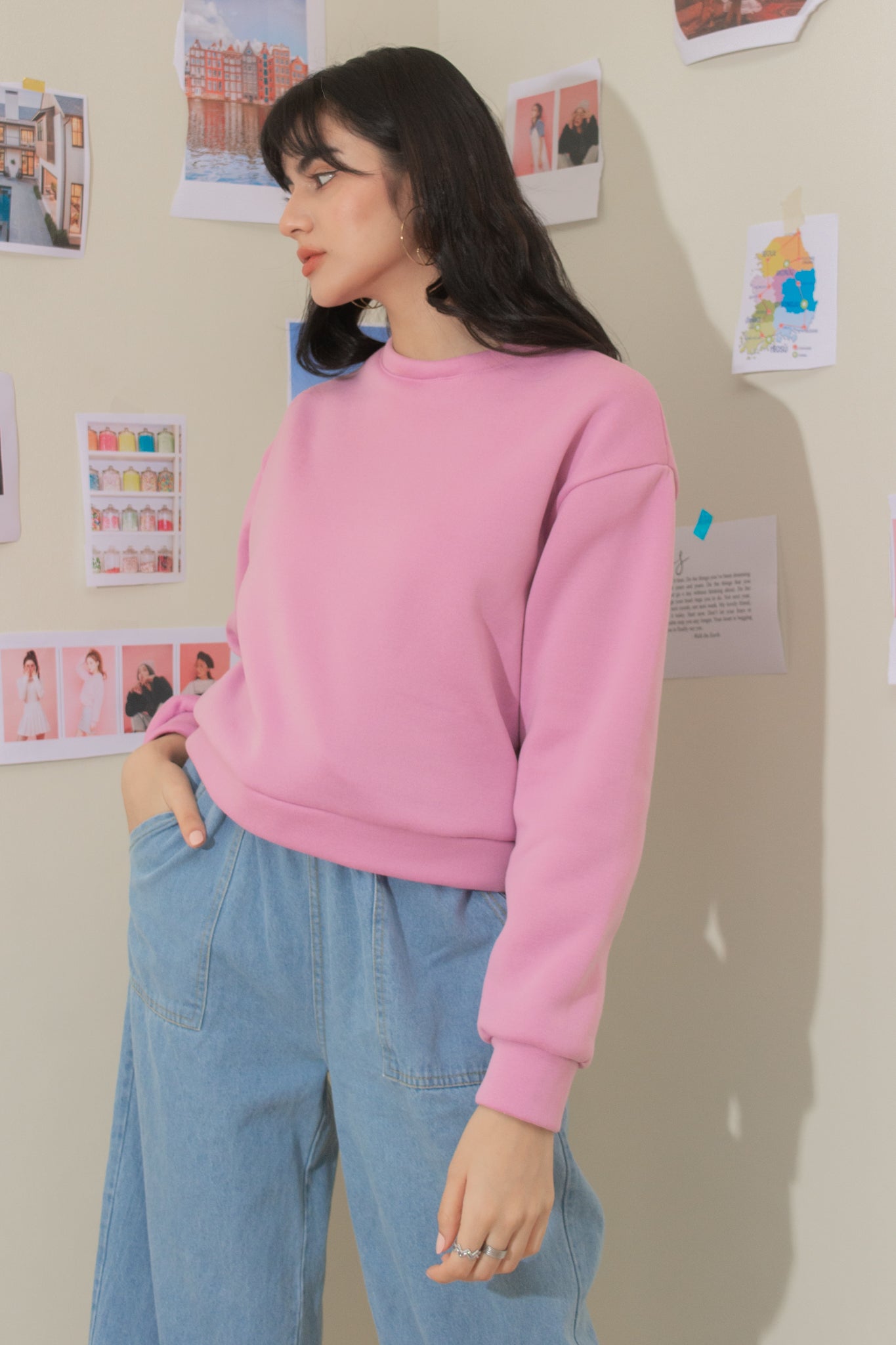 LARRY ALMOST CROPPED SWEATER