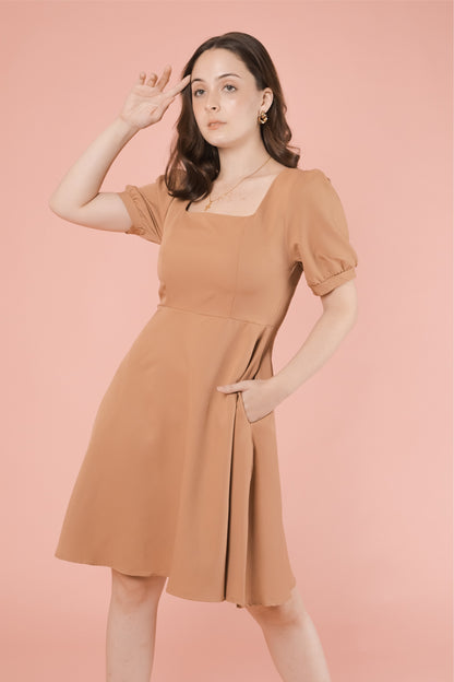 MINDY DRESS IN TAN